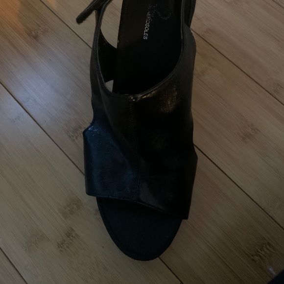 Women’s Wedges - Picture 4 of 5